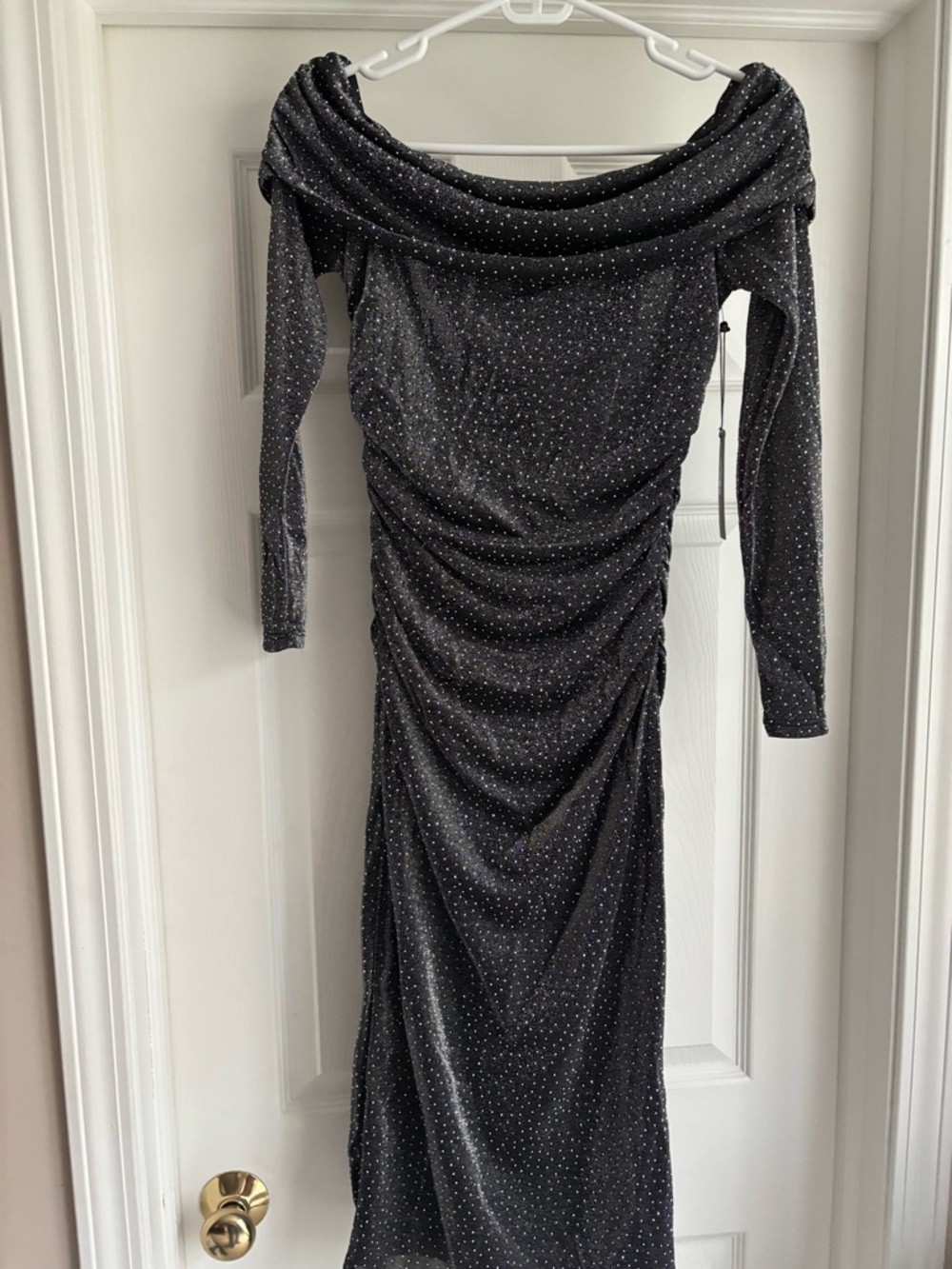 Vince Camuto Black Off-Shoulder Sparkle Ruched Long Sleeve Maxi